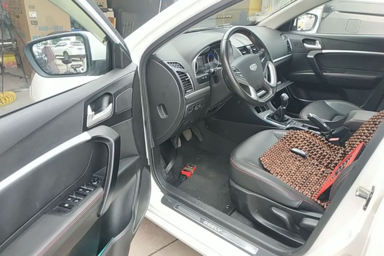 GEELY Emgrand 2015 #12 GEELY Emgrand 2015 car image #12