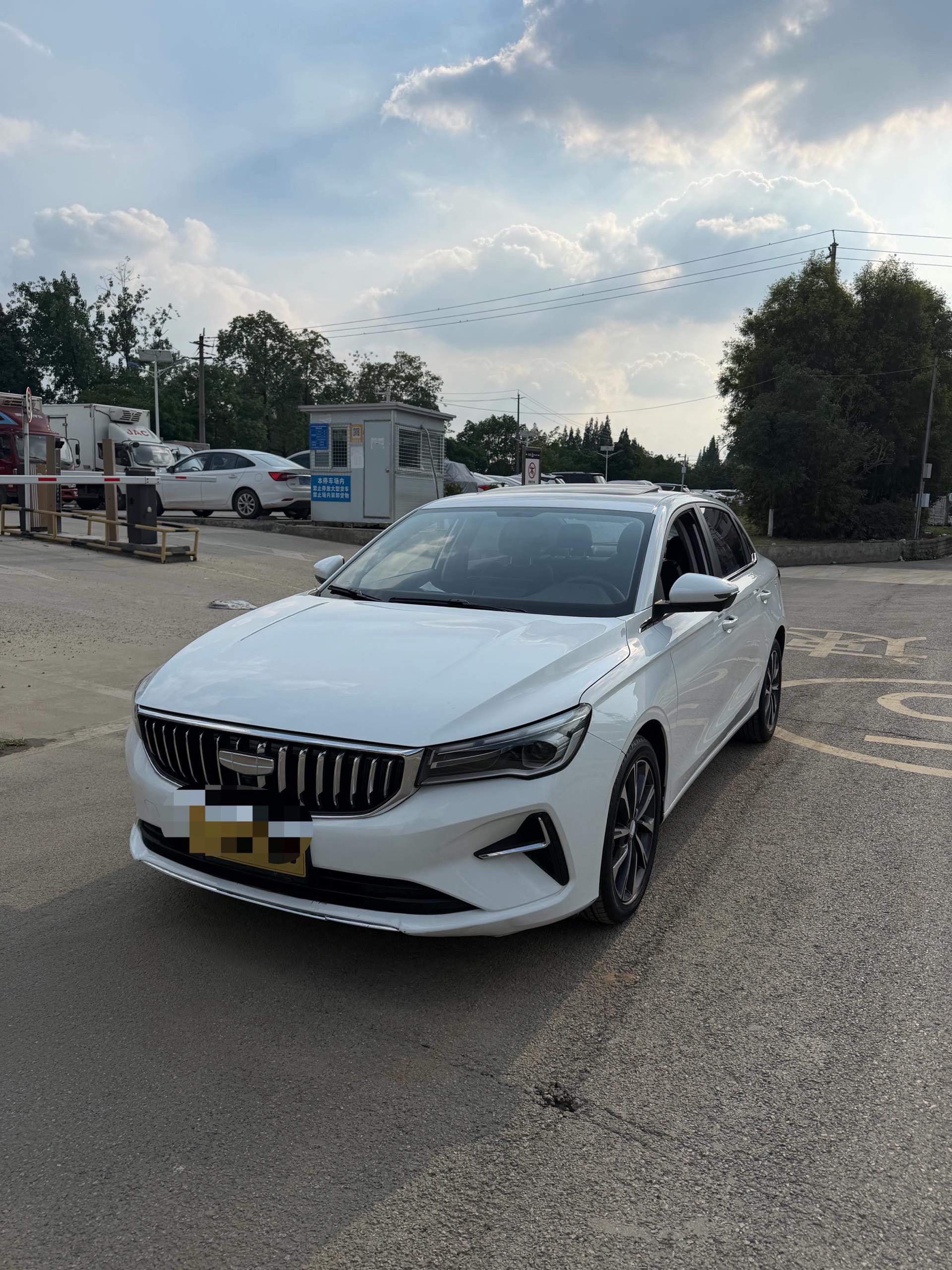 GEELY Emgrand 2024 car image 