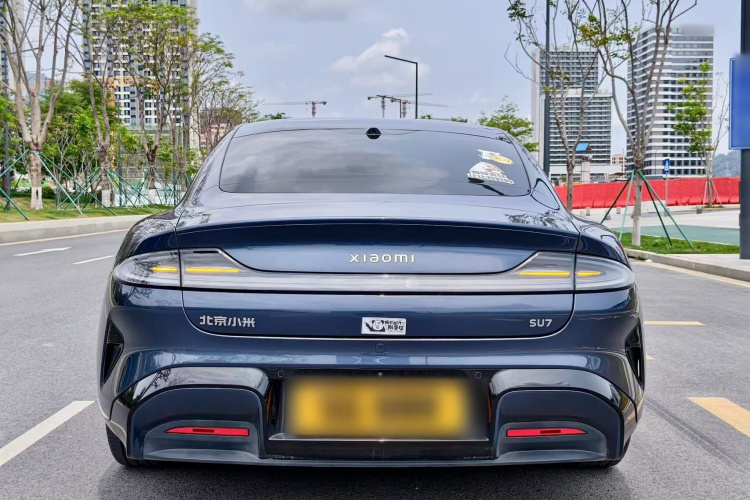 MI SU7 2024 image de voiture #6