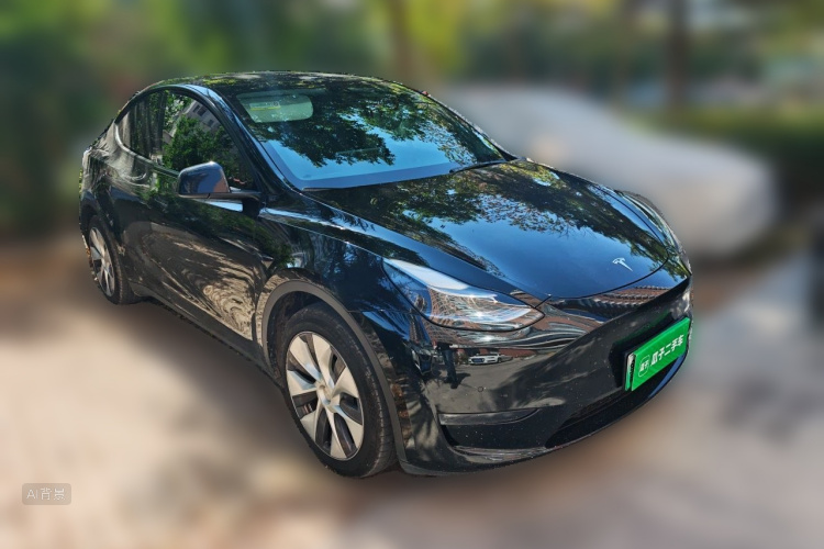 Tesla Model Y 2023 #4 Tesla Model Y 2023 car image #4