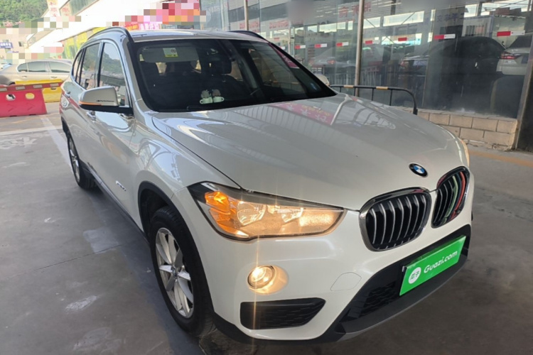 BMW X1 2018 #4 BMW X1 2018 car image #4