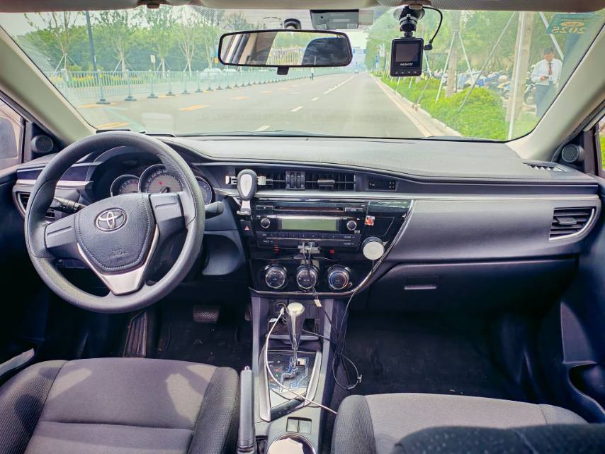 Toyota Corolla 2017 #4 Toyota Corolla 2017 car image #4
