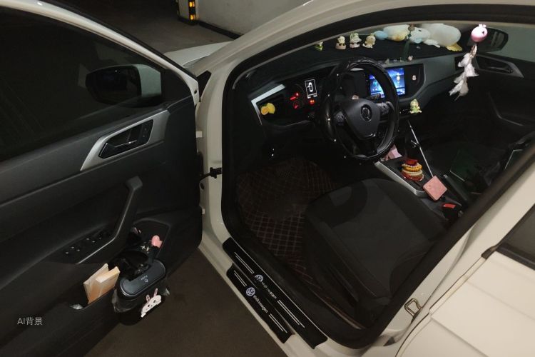 Volkswagen Polo 2021 immagine di auto #18