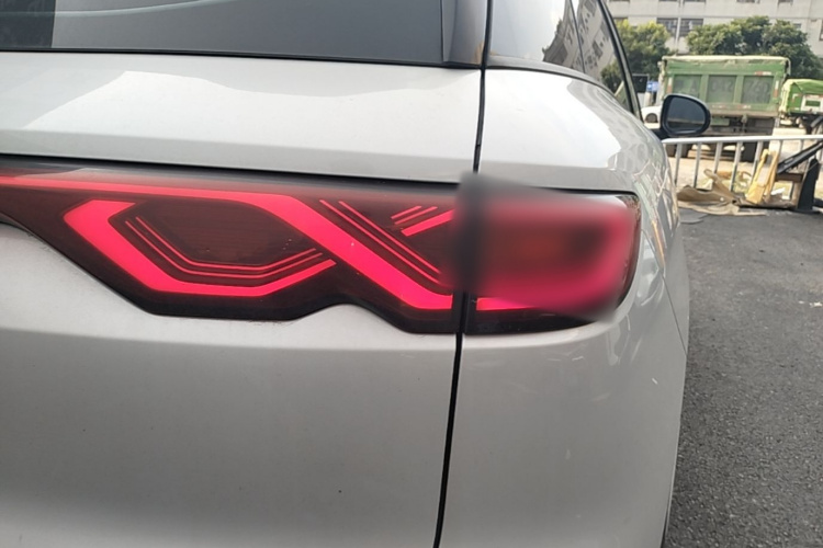 BYD YuanUP 2024 #8 BYD YuanUP 2024 car image #8