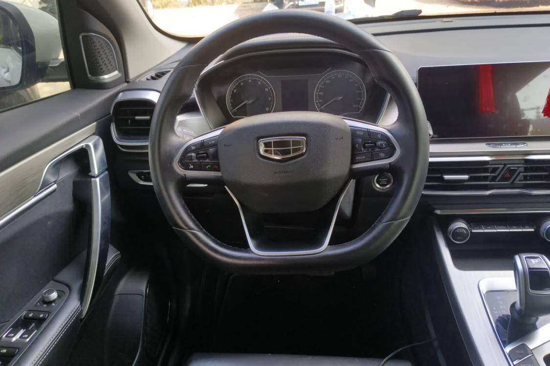 GEELY Coolray 2019 #22 GEELY Coolray 2019 car image #22