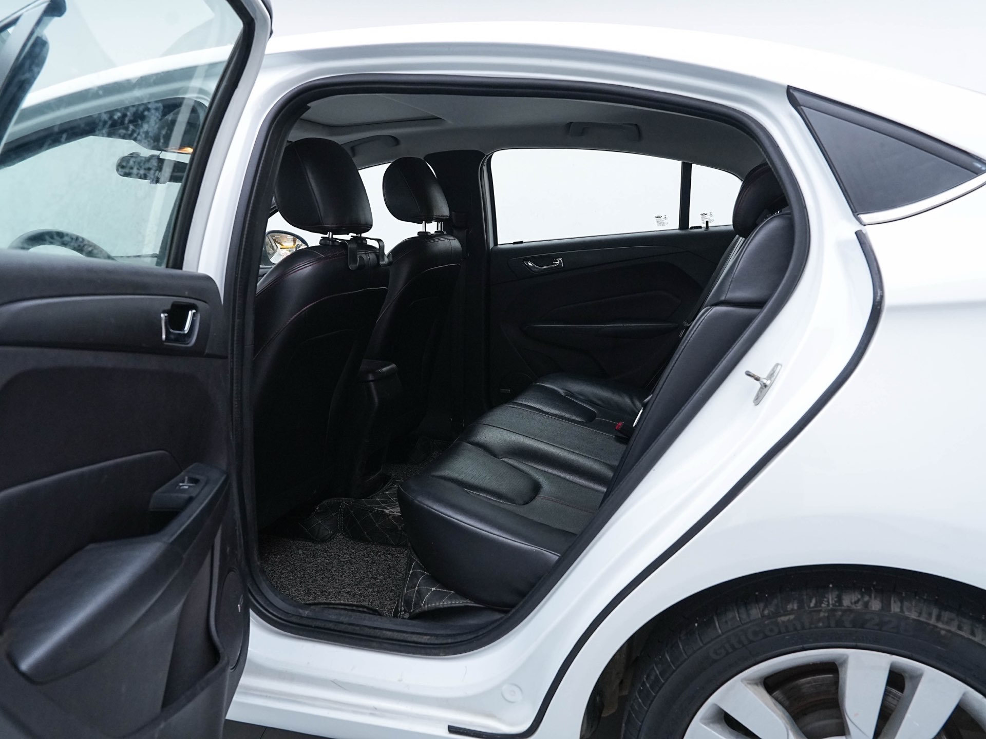 Chery Arrizo 5 2016 car image #6