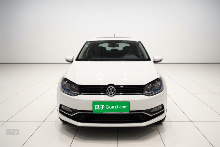Volkswagen Polo 2018 car image #3
