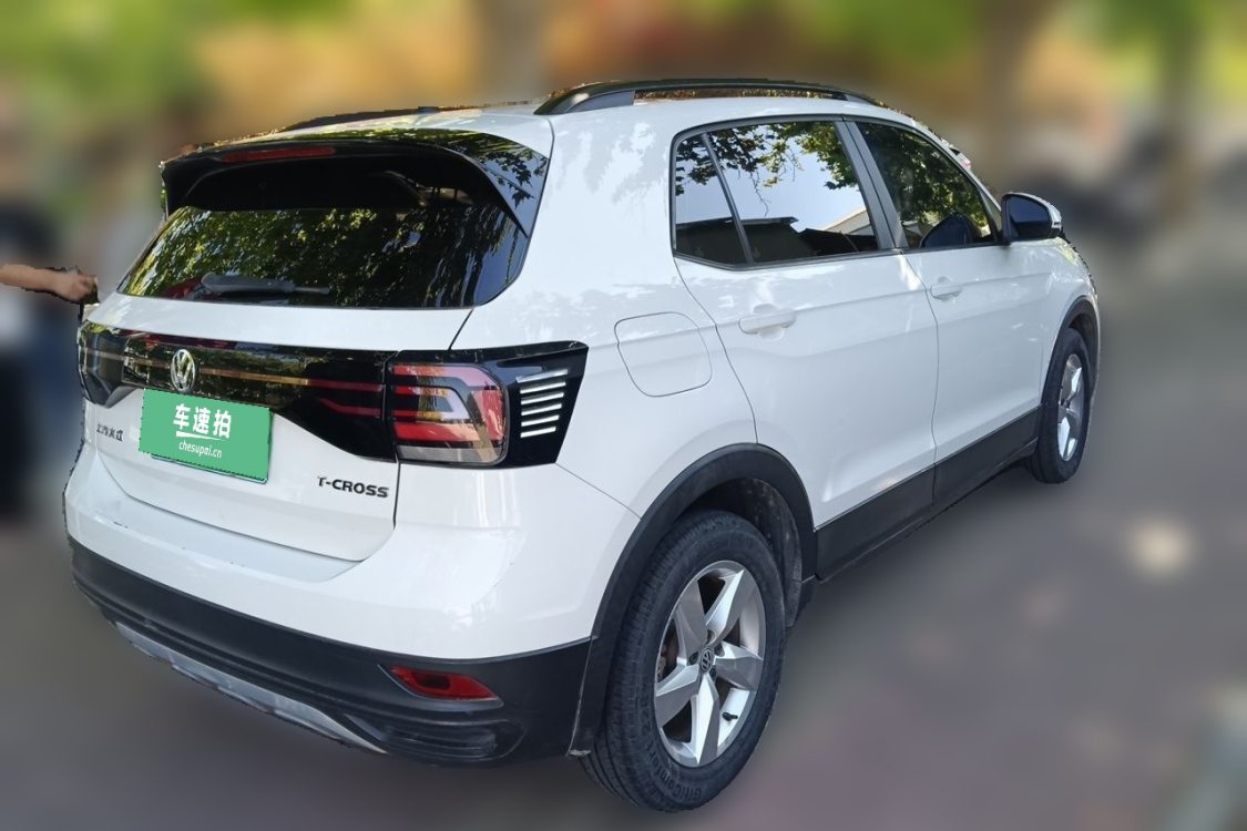Volkswagen T-Cross 2020 #4 Volkswagen T-Cross 2020 car image #4