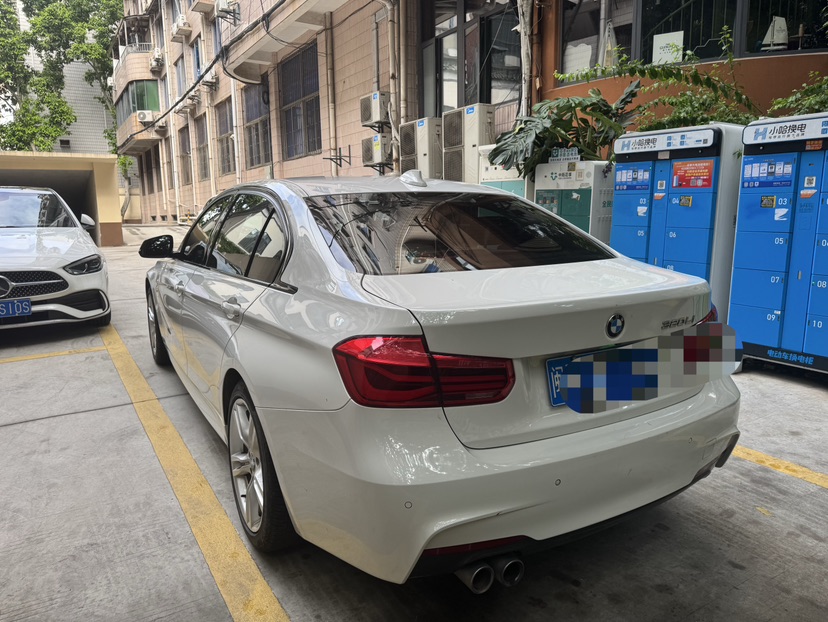 BMW 3 Series 2018 #6 BMW 3 Series 2018 car image #6