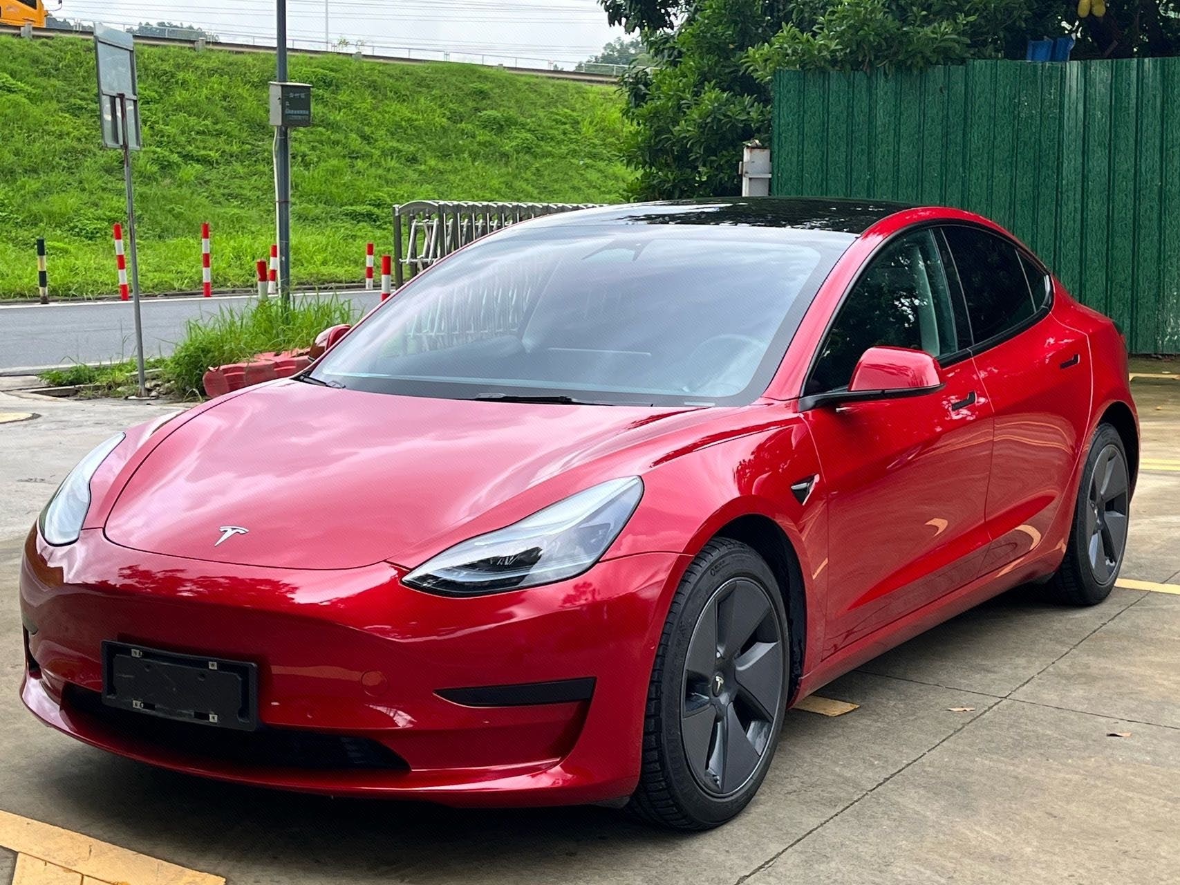 Tesla Model 3 2023 Tesla Model 3 2023 car image