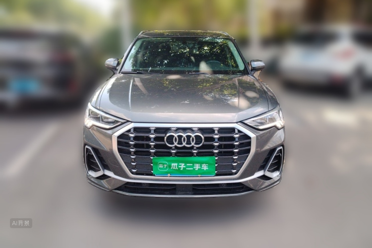 Audi Q3 2021 car image #3