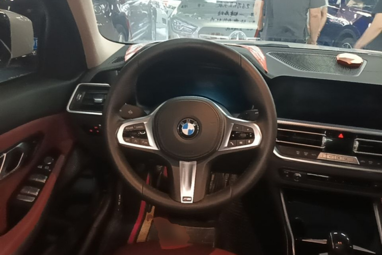 BMW 3 Series 2021 #15 BMW 3 Series 2021 car image #15