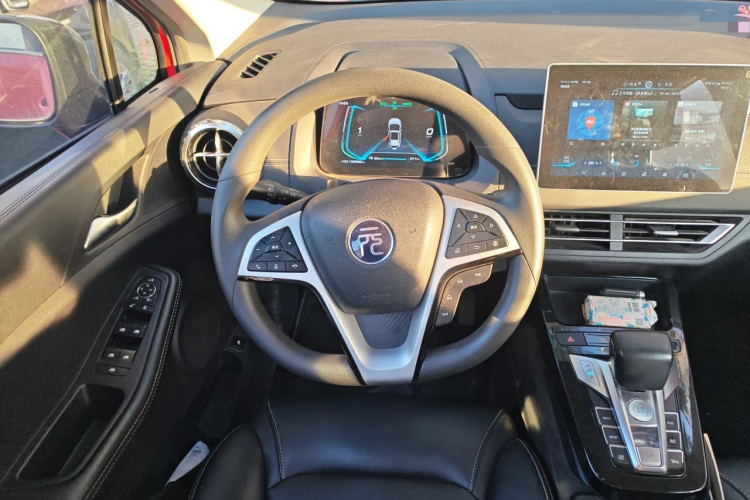 BYD Yuan New Energy 2019 car image #11