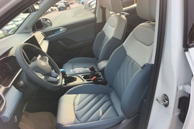 Volkswagen Tharu 2024 car image #15