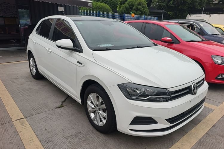 Volkswagen Polo 2019 car image #6