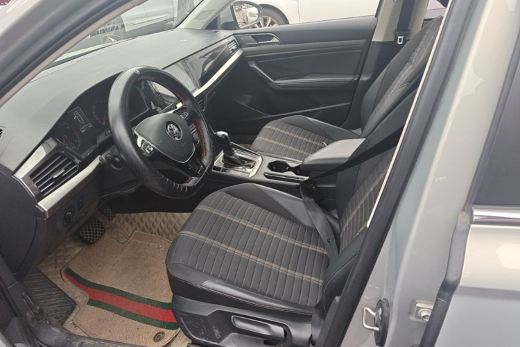Volkswagen Lavida 2018 #17 Volkswagen Lavida 2018 car image #17