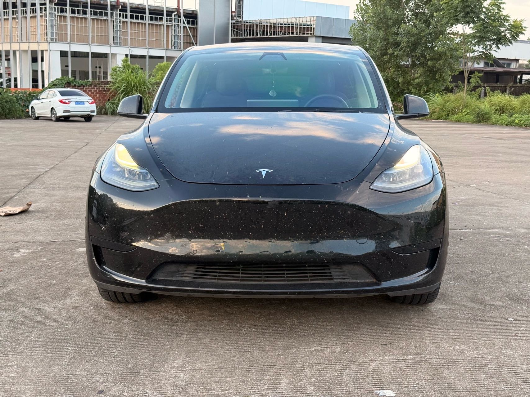 Tesla Model Y 2023 #2 Tesla Model Y 2023 изображение автомобиля #2