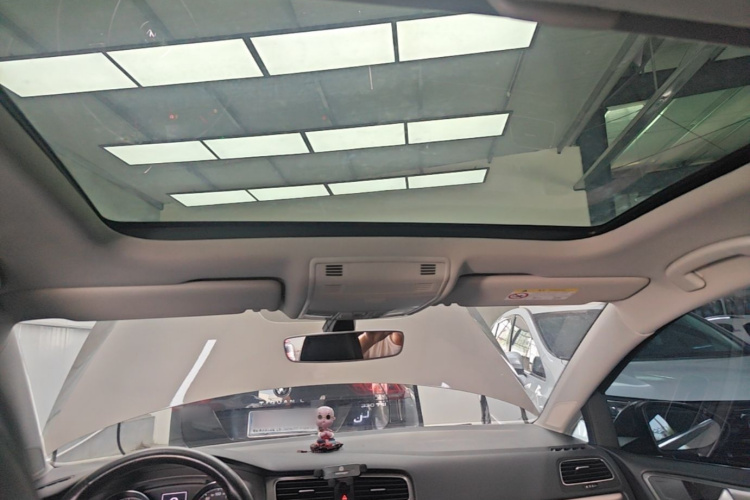 Volkswagen Golf 2017 #18 Volkswagen Golf 2017 car image #18