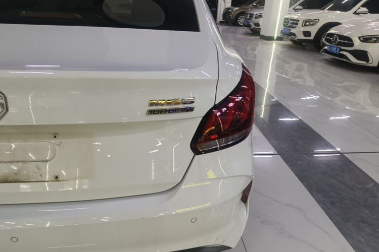 MG 5 2023 car image #8