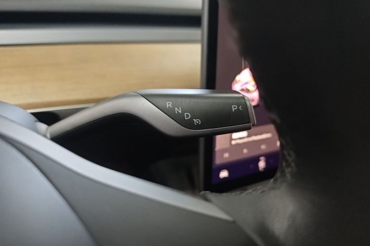 Tesla Model 3 2021 #18 Tesla Model 3 2021 car image #18