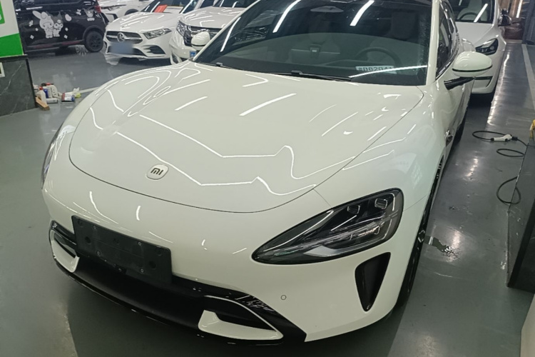 MI SU7 2024 car image #2
