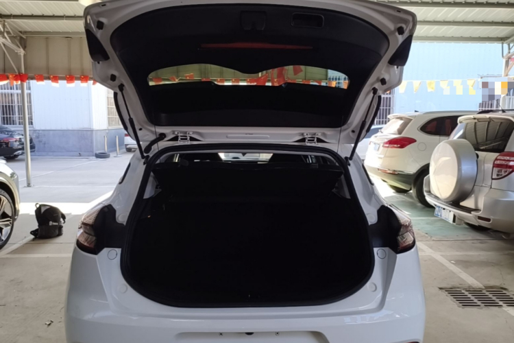 GEELY Emgrand S 2021 #21 GEELY Emgrand S 2021 car image #21