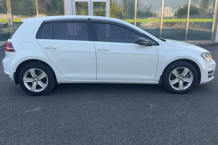 Volkswagen Golf 2017 #5 Volkswagen Golf 2017 car image #5