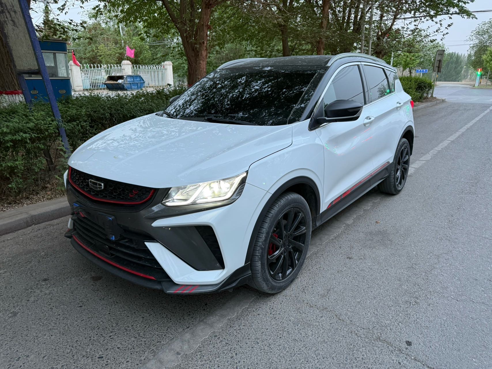 GEELY Coolray 2023 car image 