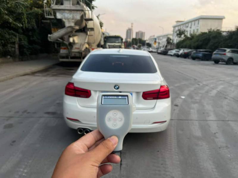 BMW 3 Series 2018 #5 BMW 3 Series 2018 car image #5