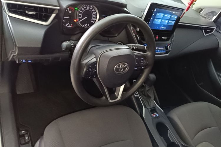 Toyota Corolla 2020 immagine di auto #10