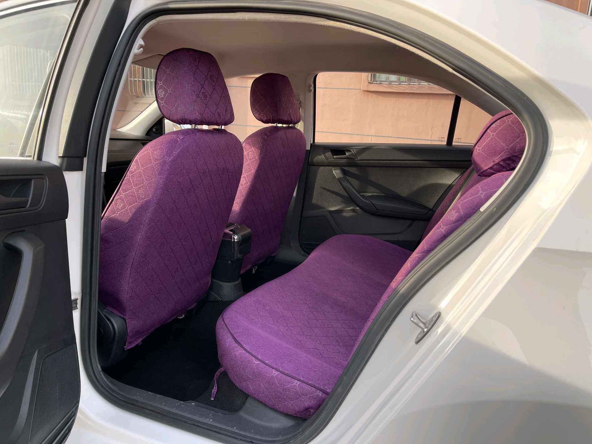 Volkswagen Santana 2018 car image #9