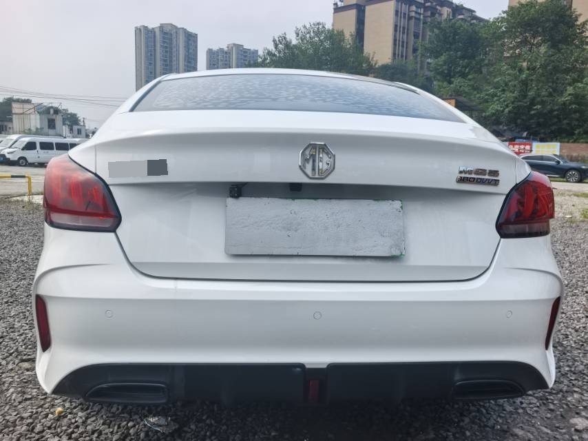 MG 5 2022 imagen de coche #5