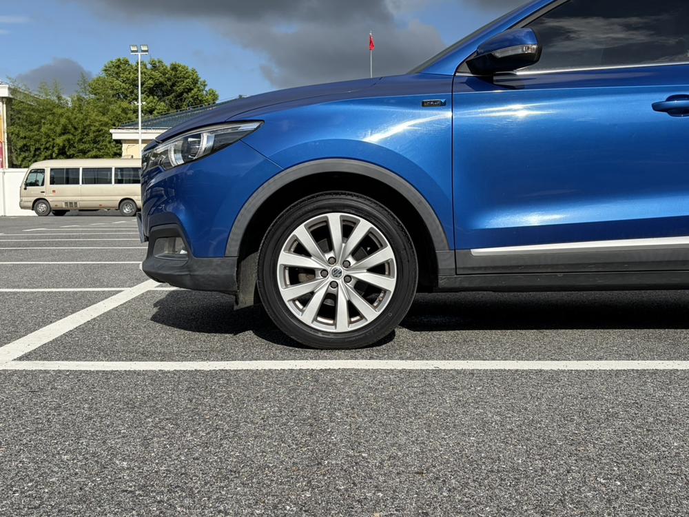 MG ZS 2017 car image #17