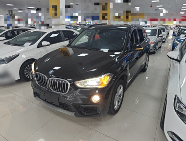 BMW X1 2016 BMW X1 2016 immagine di auto