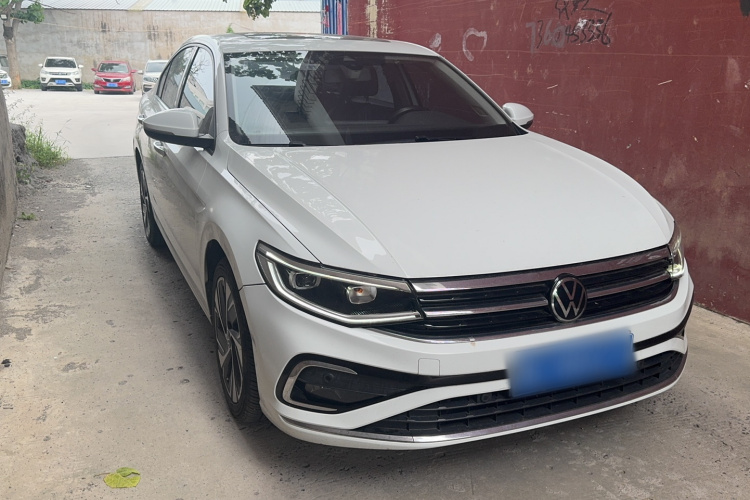 Volkswagen Bora 2022 car image #4