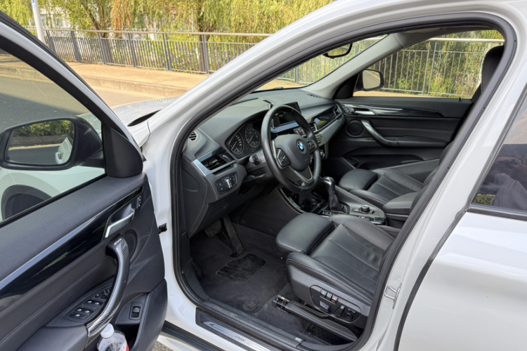 BMW X1 2017 #24 BMW X1 2017 car image #24
