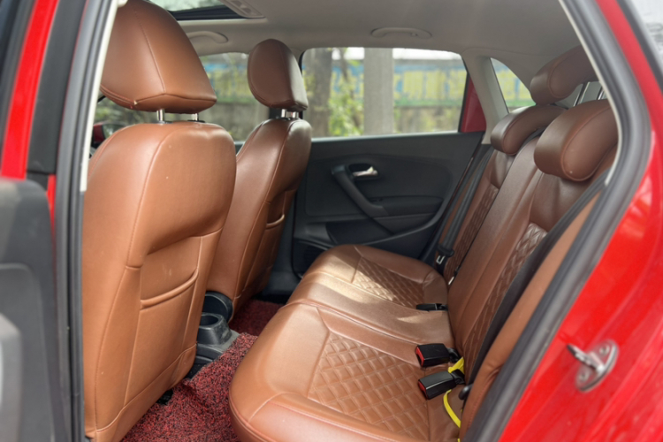 Volkswagen Polo 2018 car image #11