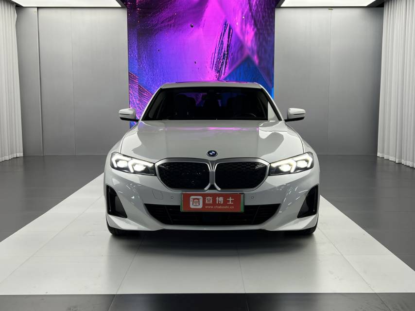 BMW i3 2025 car image 