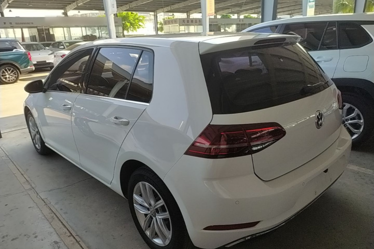 Volkswagen Golf 2019 #5 Volkswagen Golf 2019 car image #5