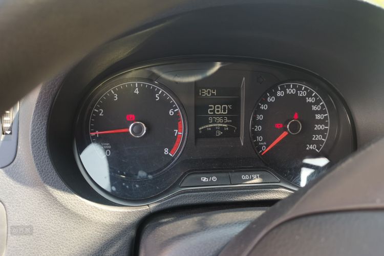Volkswagen Polo 2017 #13 Volkswagen Polo 2017 car image #13