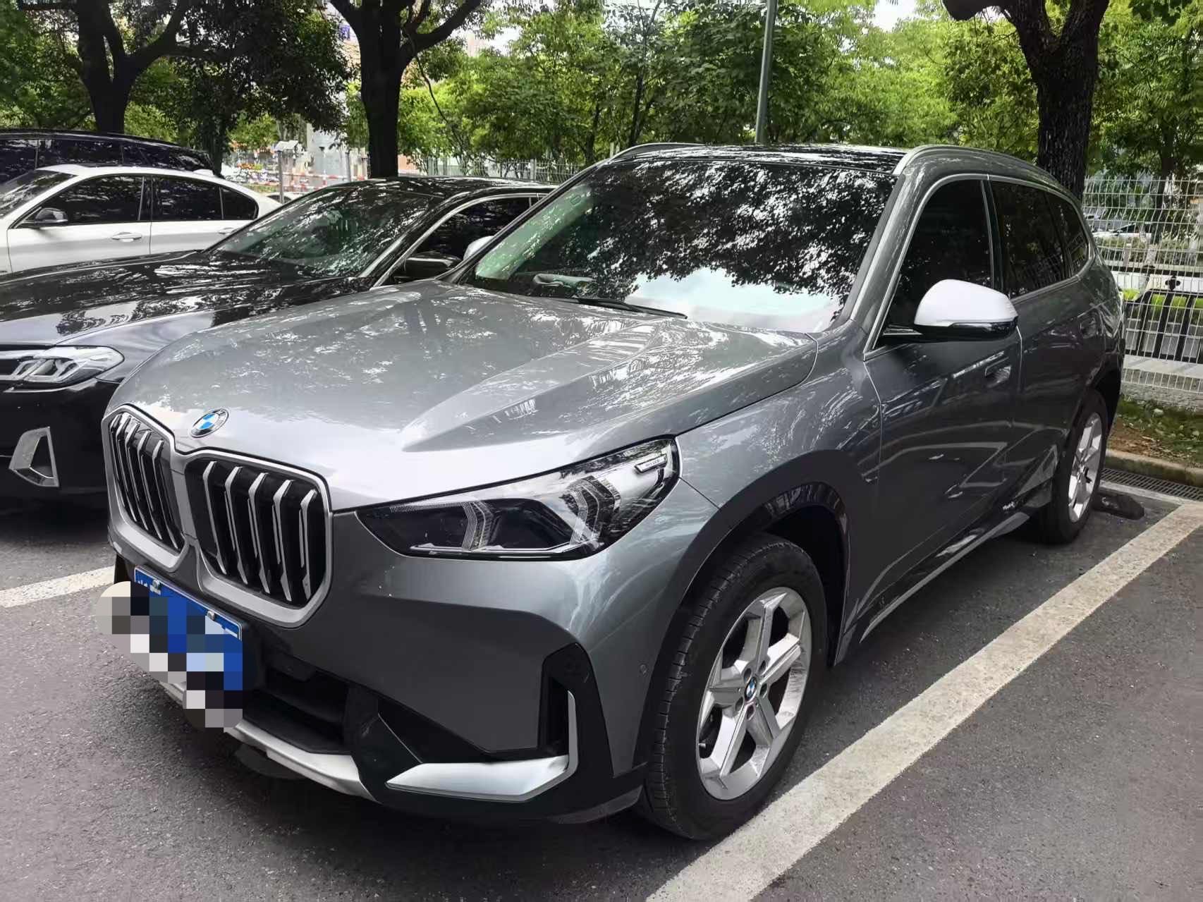 BMW X1 2023 car image 