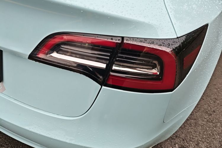 Tesla Model 3 2022 #8 Tesla Model 3 2022 صورة سيارة #8