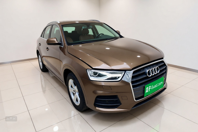 Audi Q3 2017 car image #4