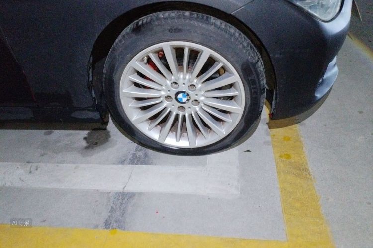 BMW 3 Series 2017 car image #9