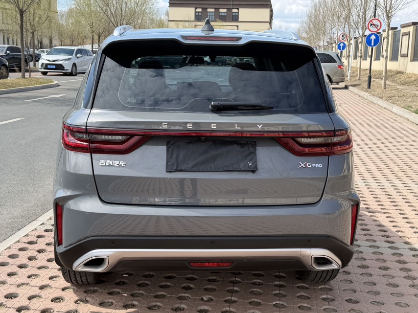 GEELY Vision X6 2023 car image #5