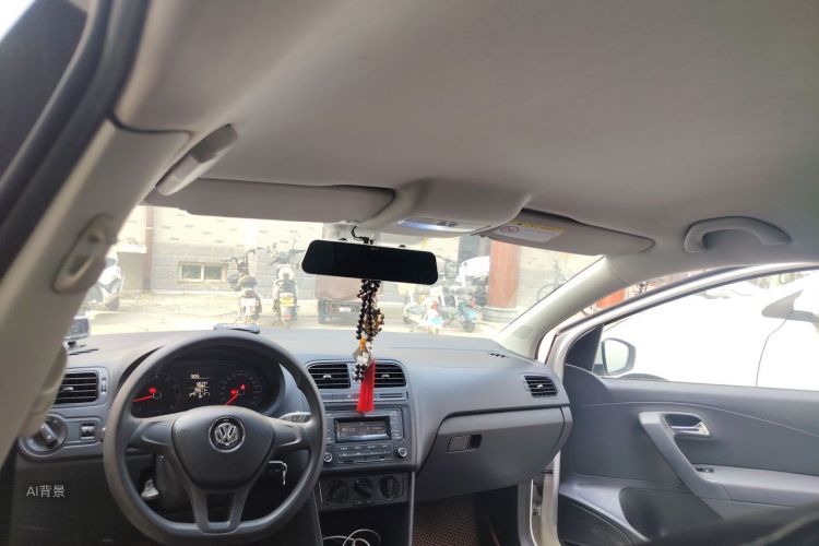 Volkswagen Polo 2016 car image #20