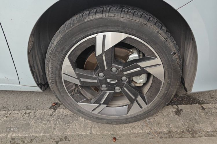 GEELY Emgrand L HiP 2022 صورة سيارة #9