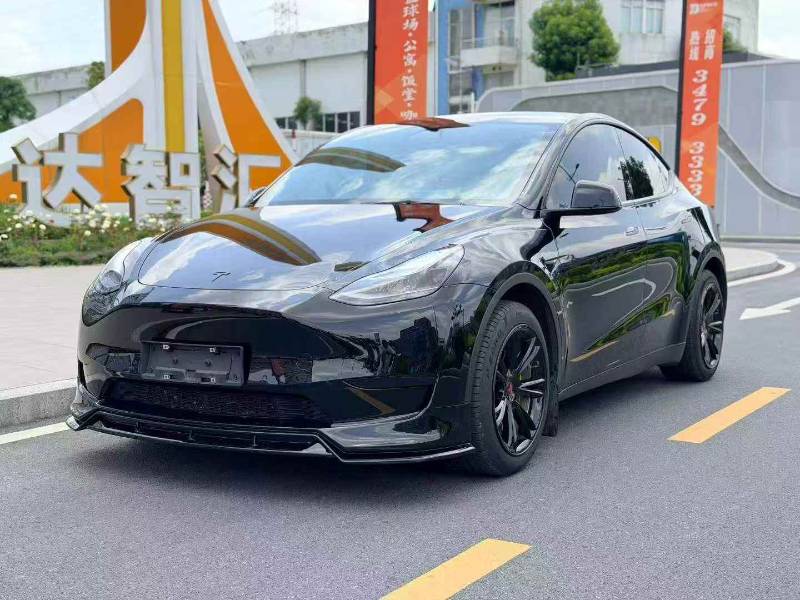 Tesla Model Y 2022 #2 Tesla Model Y 2022 car image #2