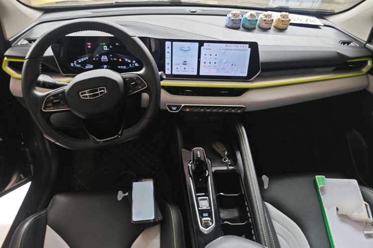 GEELY Coolray 2023 car image #10