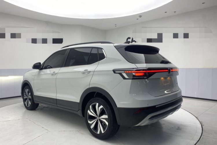 Volkswagen Tharu 2024 car image #3